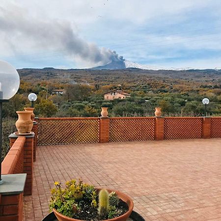 Camia Etna House Apartman Piedimonte Etneo Kültér fotó
