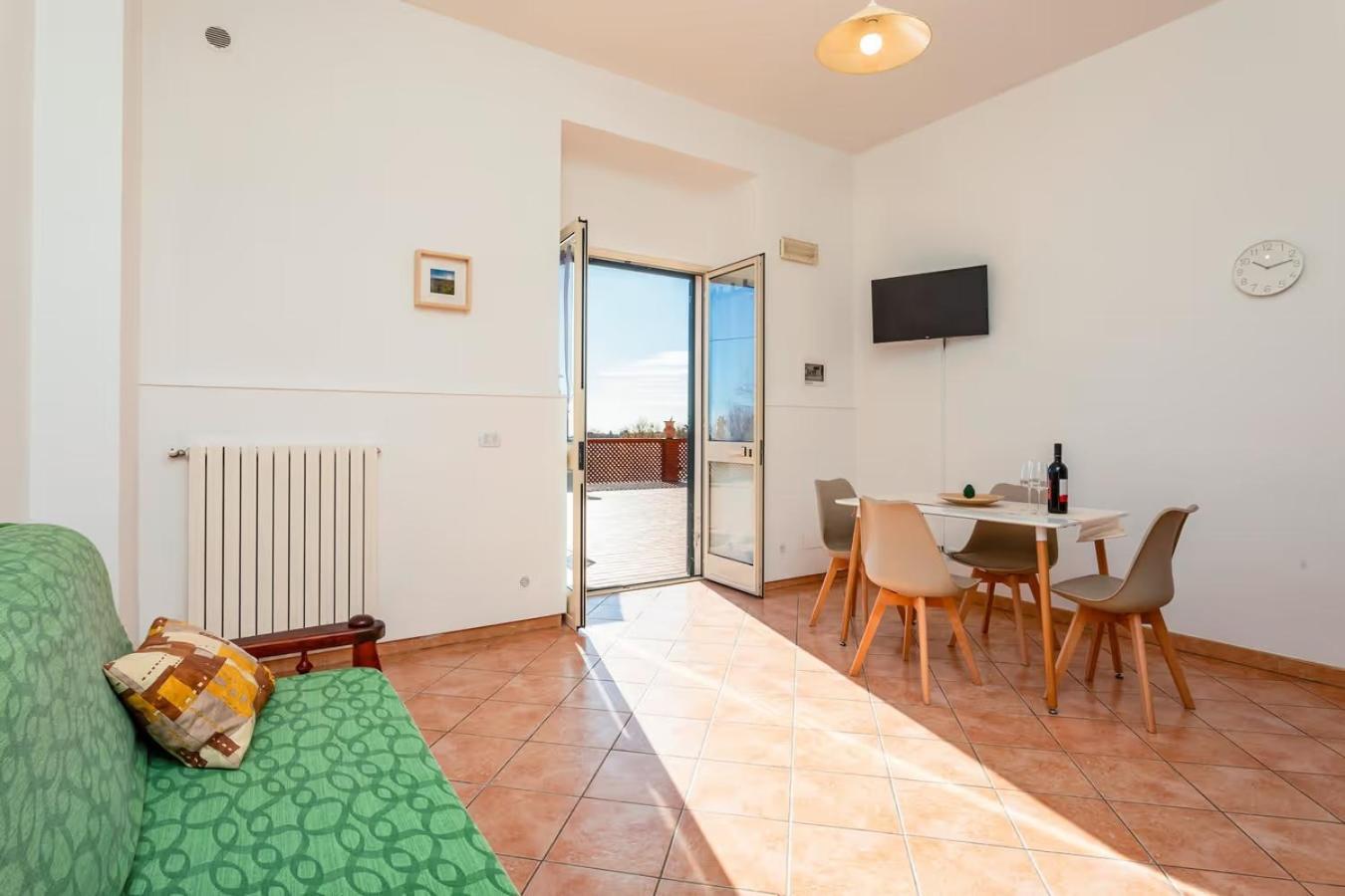 Camia Etna House Apartman Piedimonte Etneo Kültér fotó