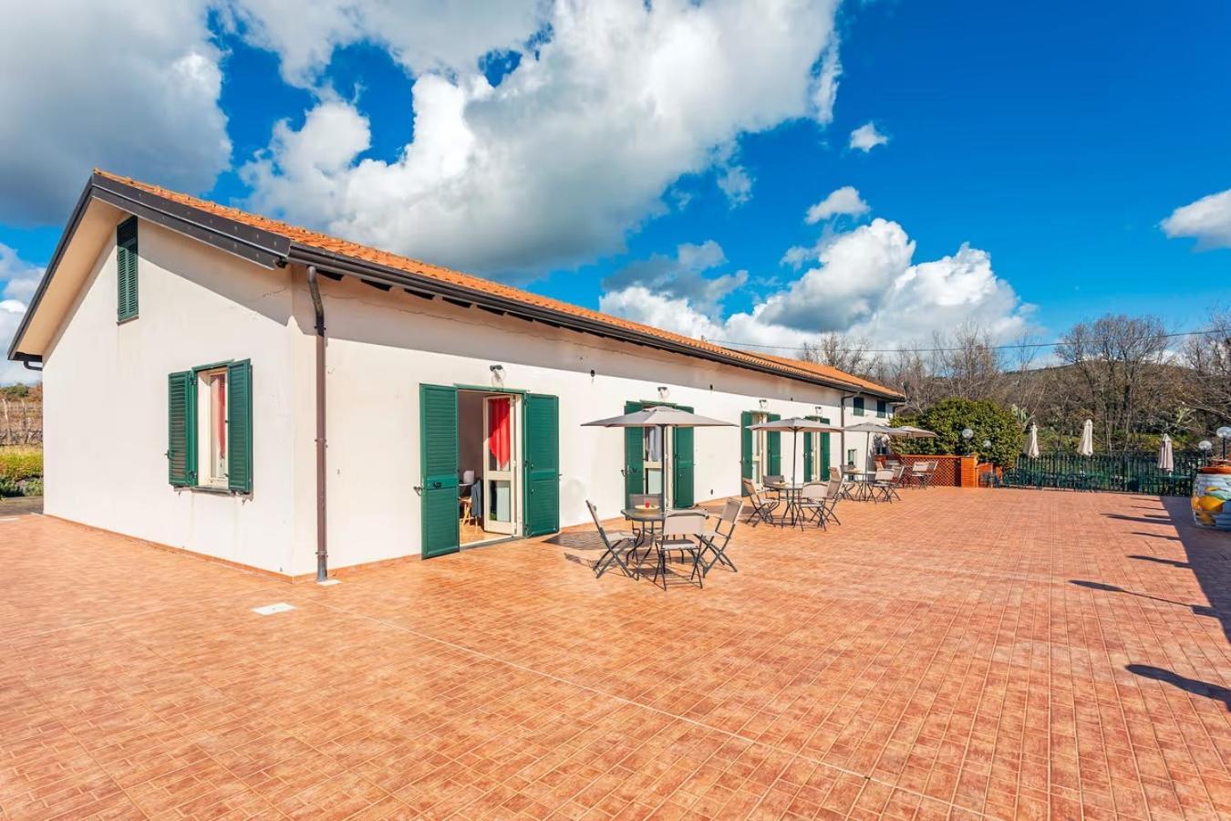 Camia Etna House Apartman Piedimonte Etneo Kültér fotó